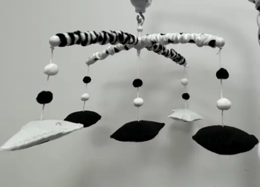[JM-045] Baby crib mobile with music，Black & white