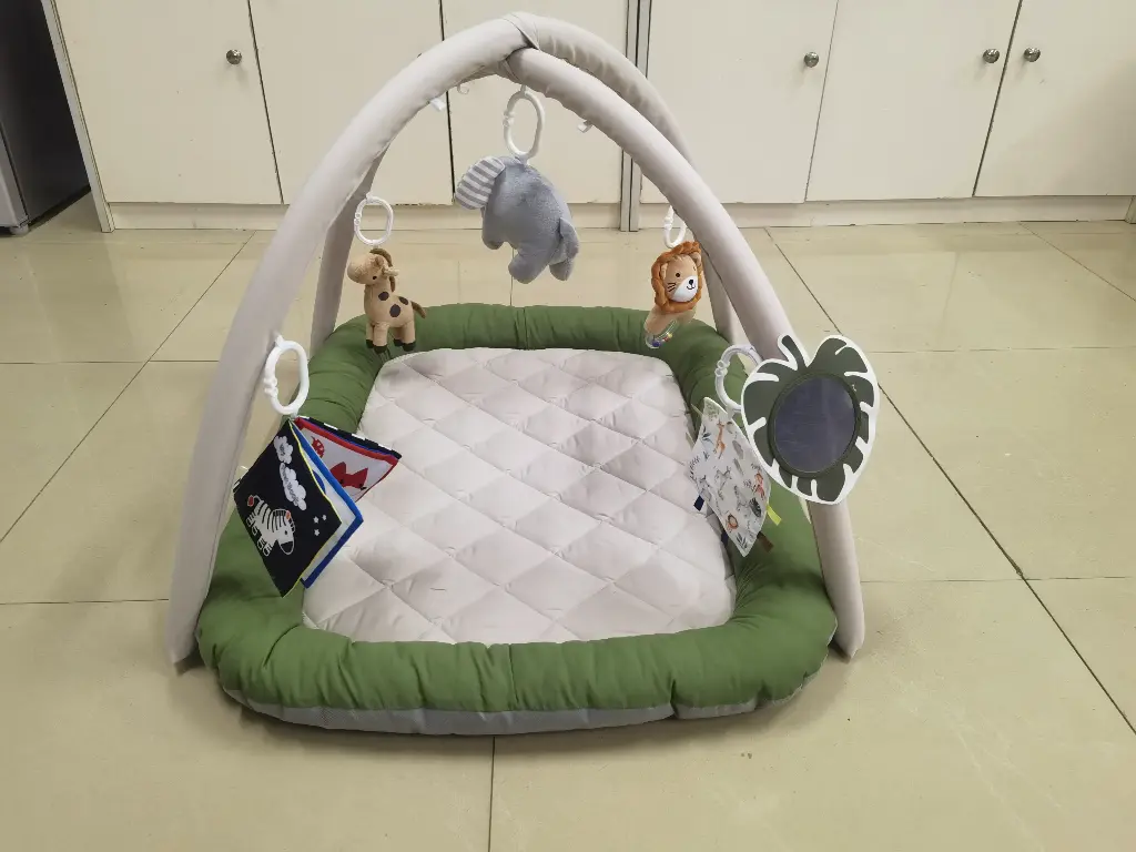 Baby Gym & activity mat, oval jungle